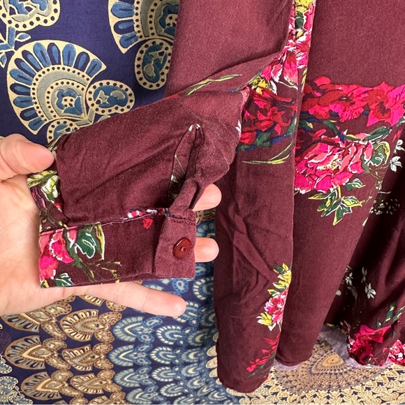 Floral burgundy button up tunic blouse - Picture 3 of 9